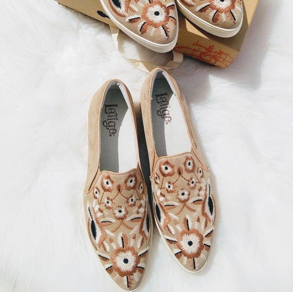 🆕🌿SUNDANCE SUEDE EMBROIDERED SLIP ONS🌿 - Picture 3 of 8